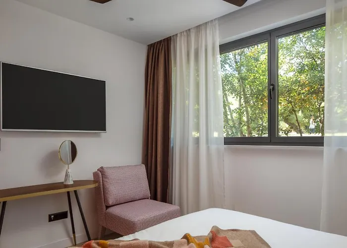 By Splendida Palace * 斯普利特