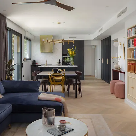 Apartment By Splendida Palace *